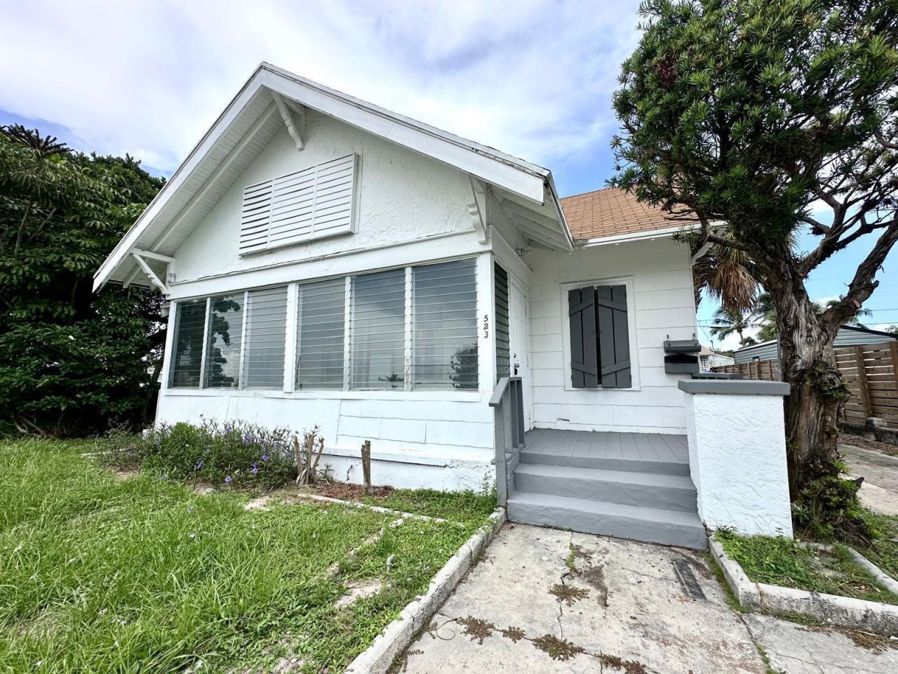 523 Valley Forge Road, West Palm Beach, FL 33405 Photo