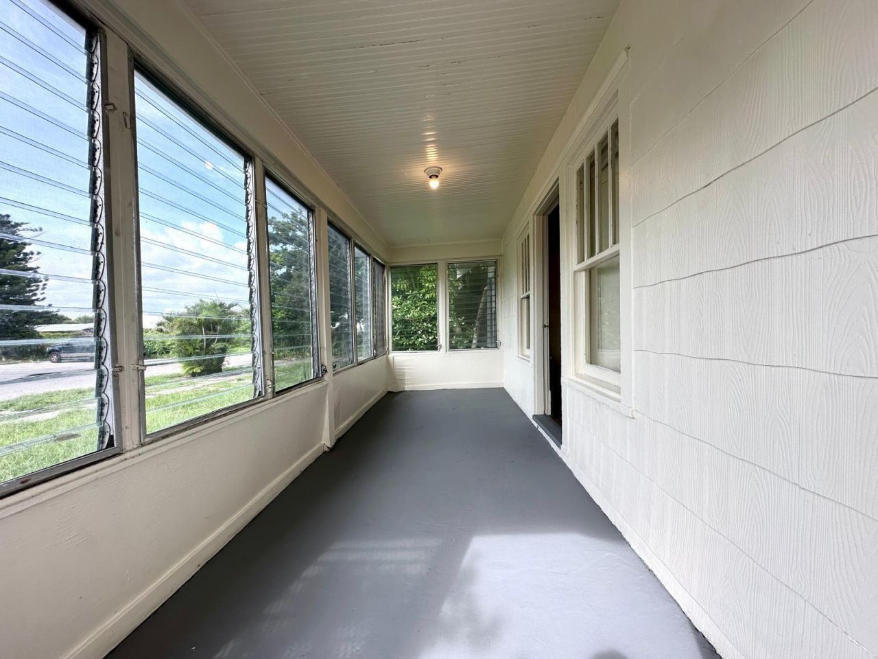 523 Valley Forge Road, West Palm Beach, FL 33405 Photo