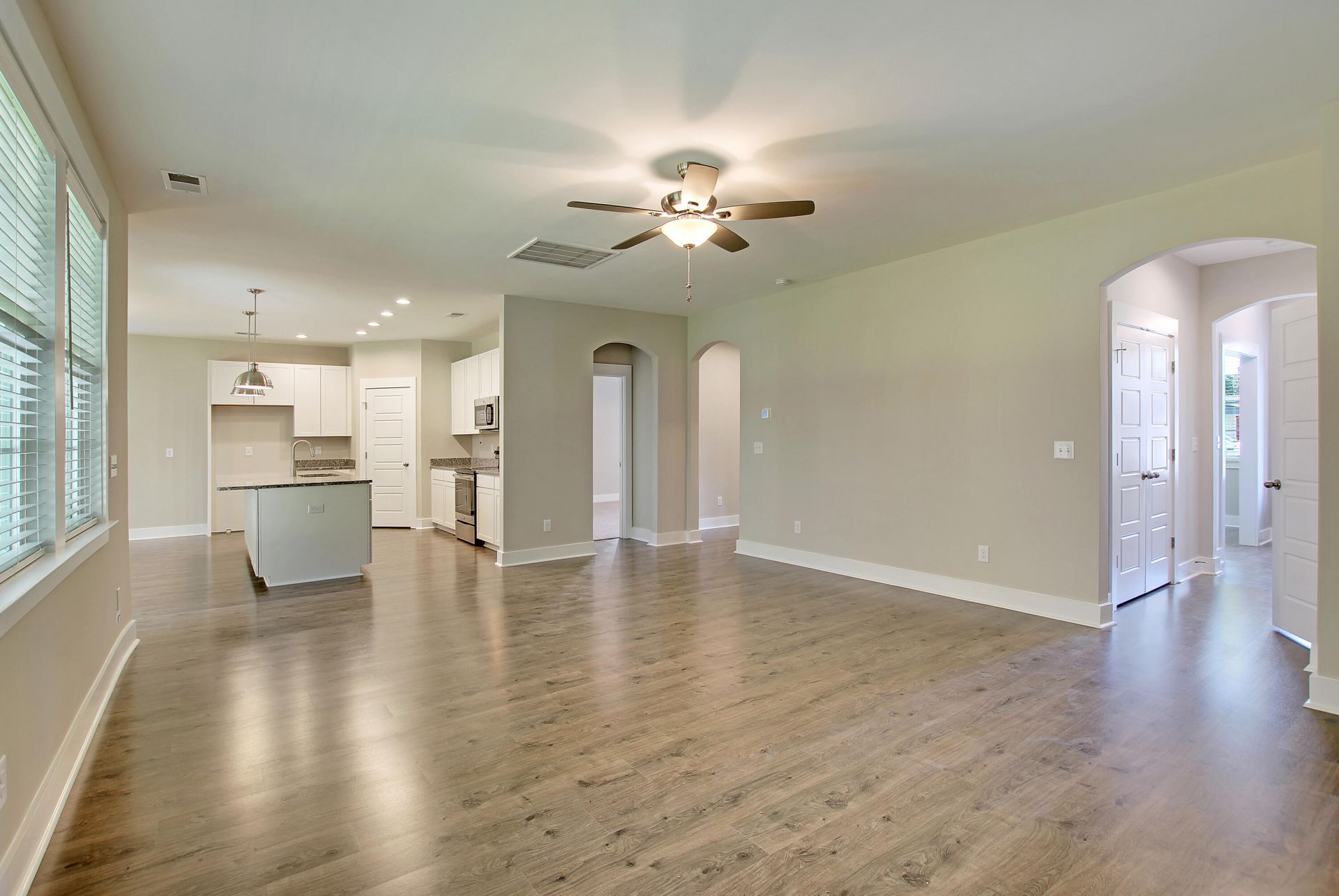 222 Creek Pointe Drive Photo 10