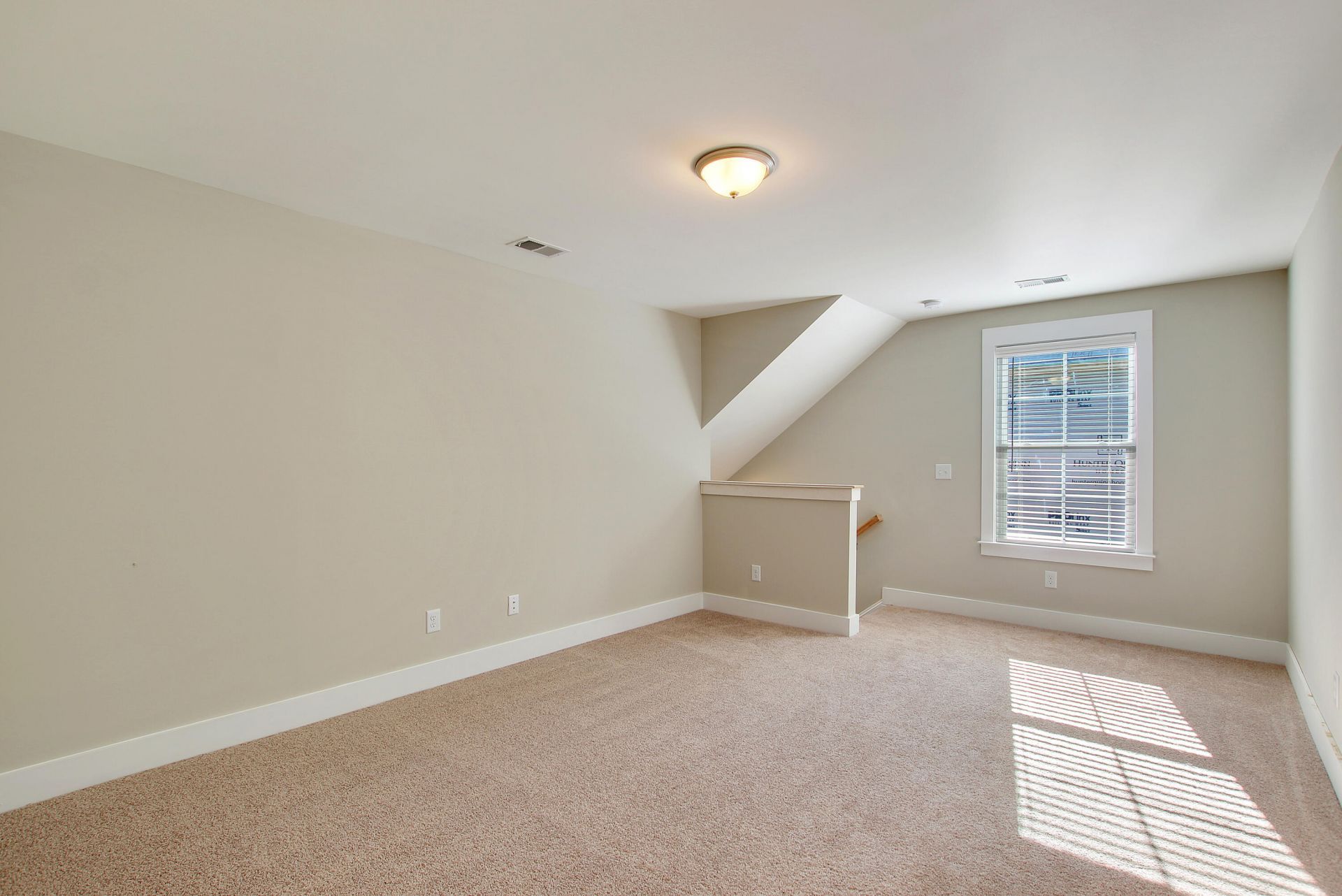 222 Creek Pointe Drive Photo 17