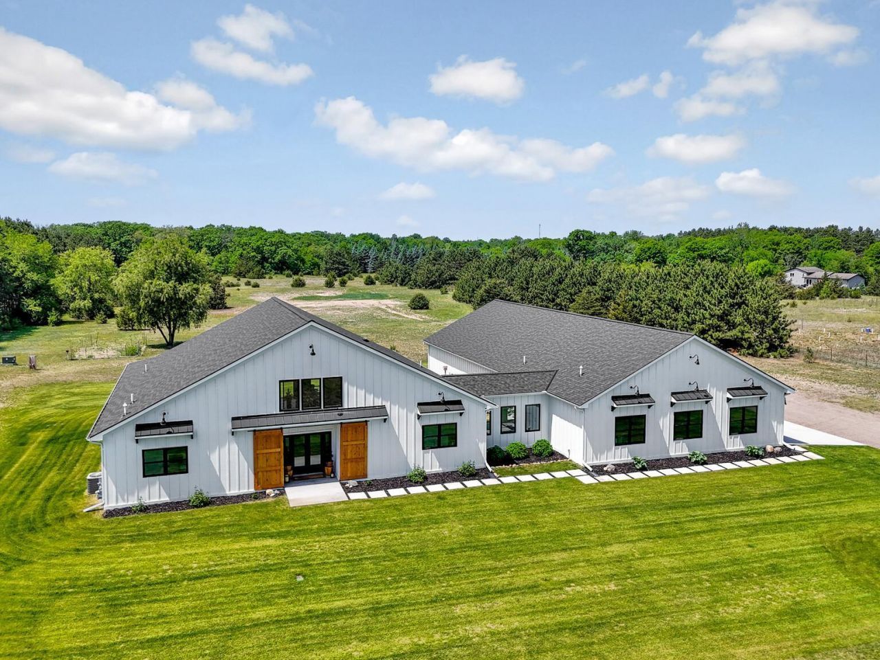 34850 Kable Avenue, North Branch, MN 55056