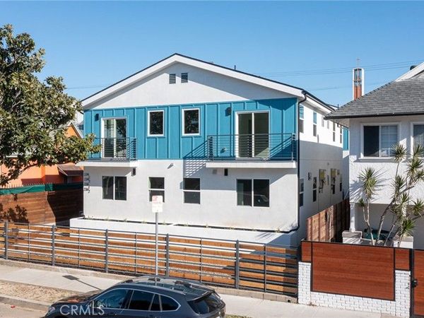 236 N Burlington Avenue , Echo Park, CA 90026