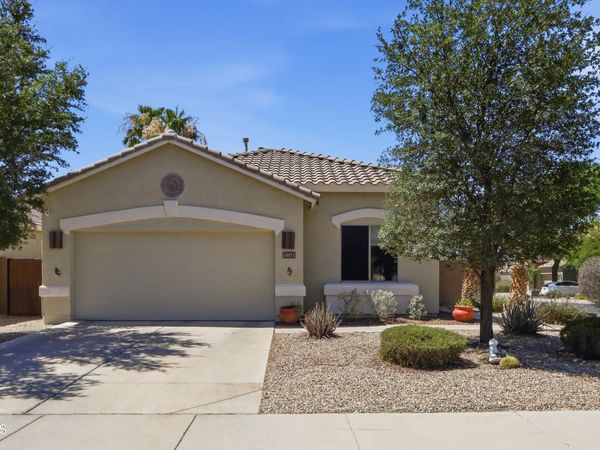 18073 W VOGEL Avenue, Waddell, AZ 85355