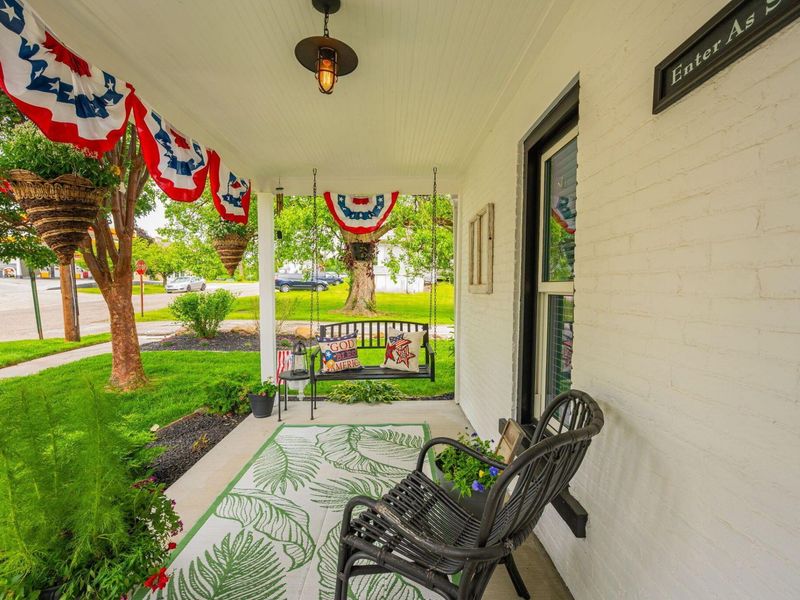 26 S Calhoun Street, Centerburg, OH 43011 Photo 6