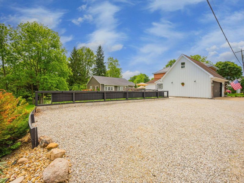 26 S Calhoun Street, Centerburg, OH 43011 Photo 69