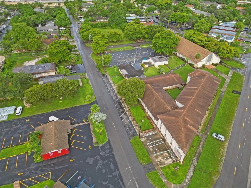740 SW 10th Street, Pompano Beach, FL 33060 Photo