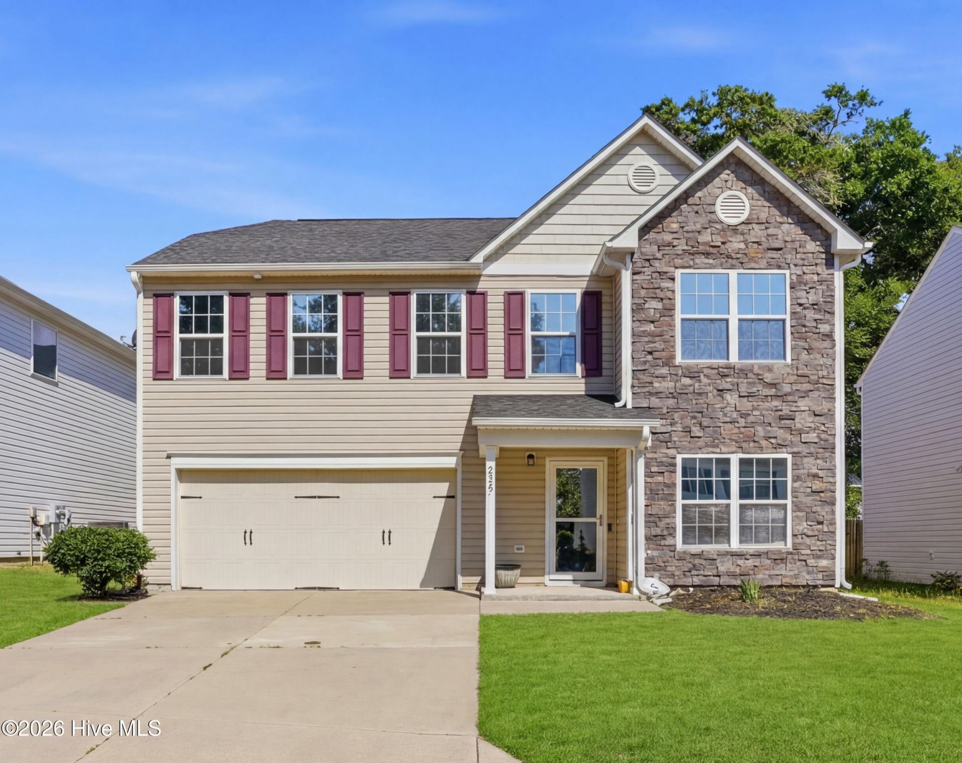 6527 Rustling Leaves Way, Wilmington, NC 28409 Main Photo
