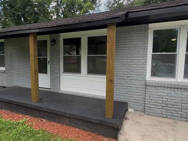 285 Queen Helen Lane , Jonesboro, GA 30236