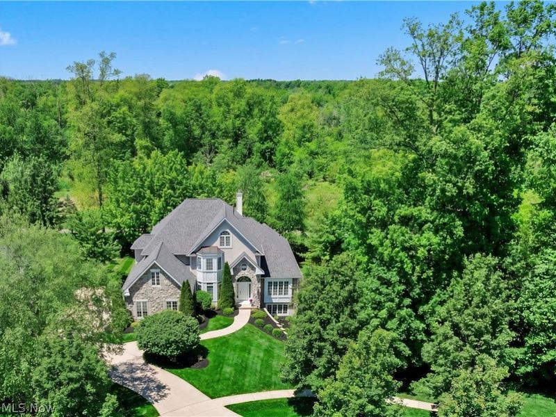 5978 Woodland View Drive, Medina, OH 44256 Photo 2