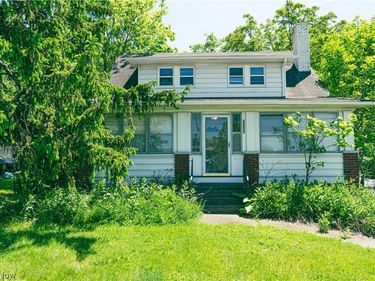 21950 Euclid Avenue, Euclid, OH 44117