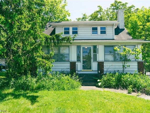 21950 Euclid Avenue , Euclid, OH 44117