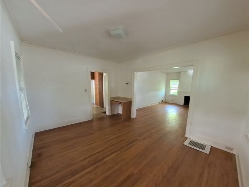 21950 Euclid Avenue, Euclid, OH 44117 Photo 15
