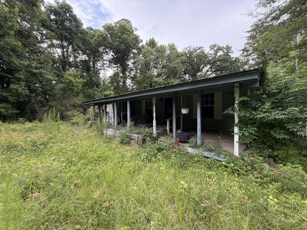 13637 Louisiana 111, Anacoco, LA 71403