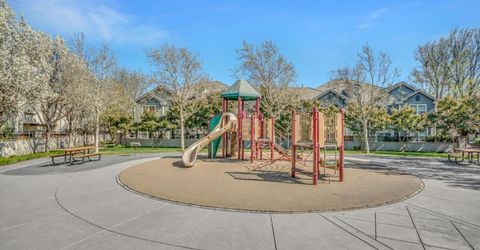 62 S Rio Rapido Dr, Tracy, CA 95391 Photo