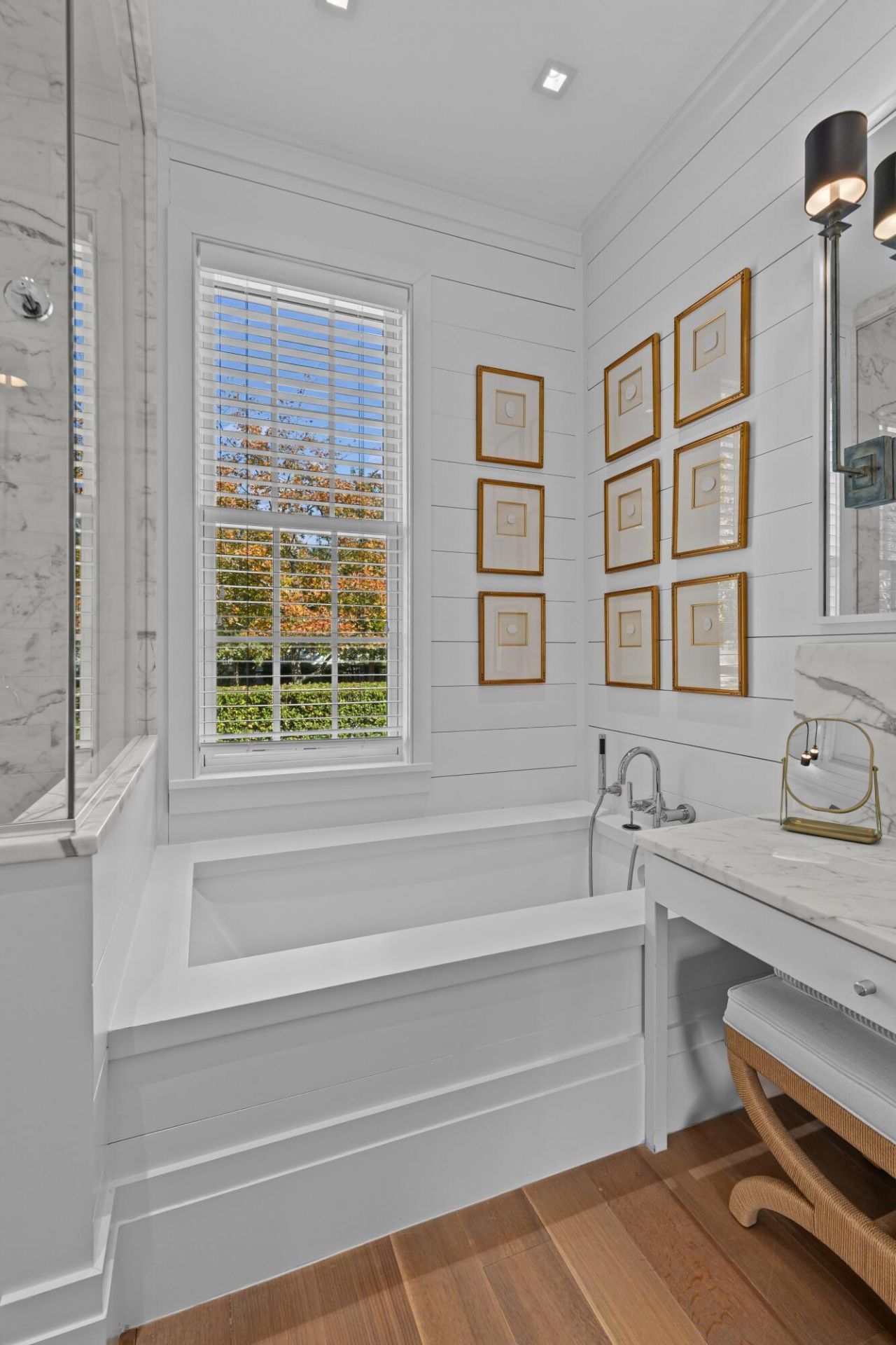 180 Ithecaw Creek Street Photo 51