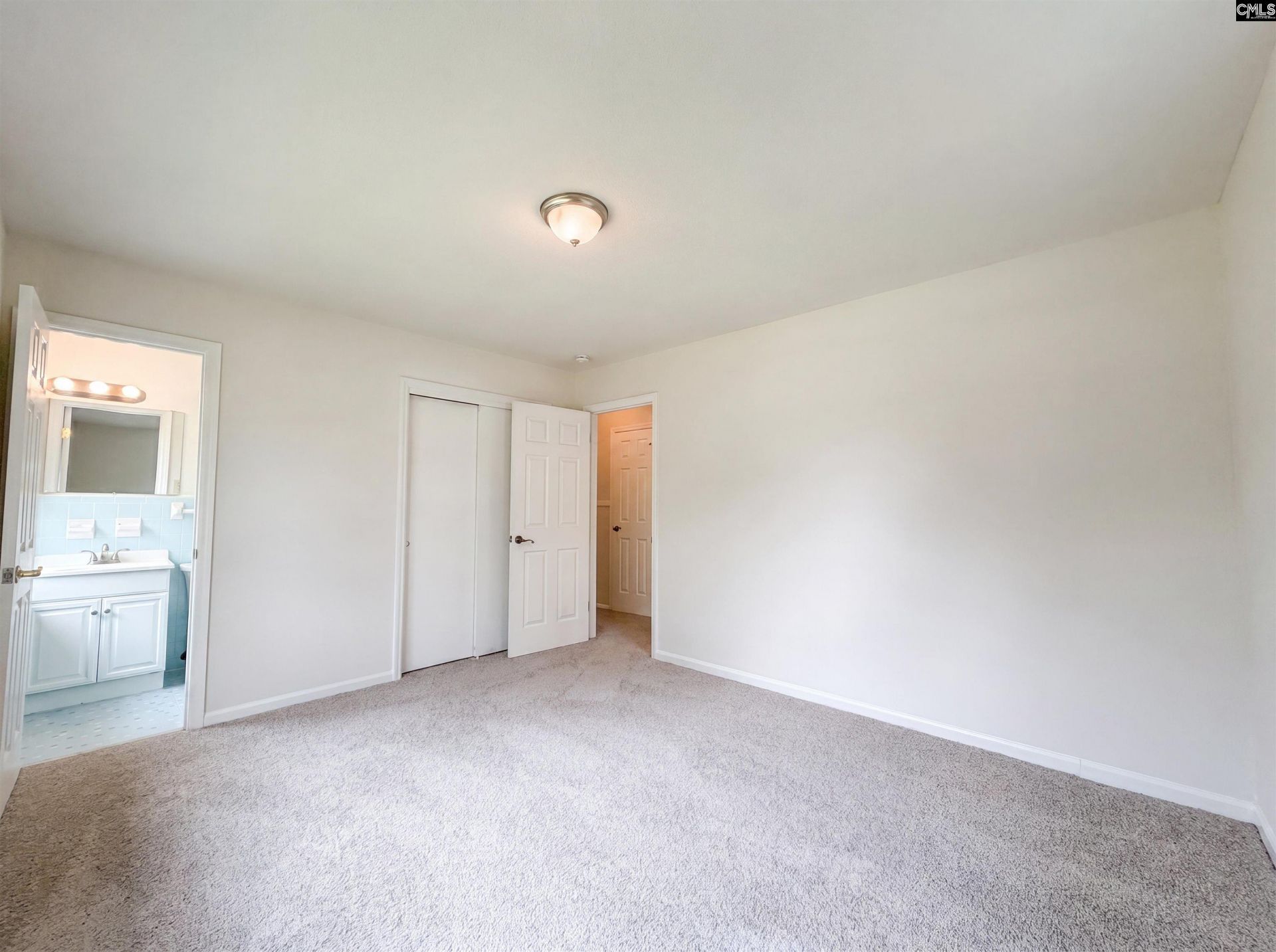 1513 Alpha Court  Photo 4