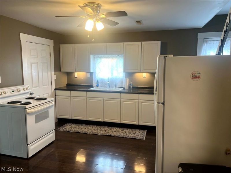 233 Walnut Street, Roseville, OH 43777 Photo 6