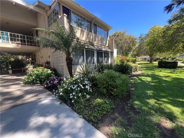766 Calle Aragon , Unit B, Laguna Woods, CA 92637