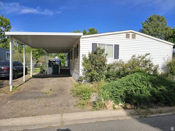 2875 N HILL FIELD RD , Unit #195, Layton, UT 84041