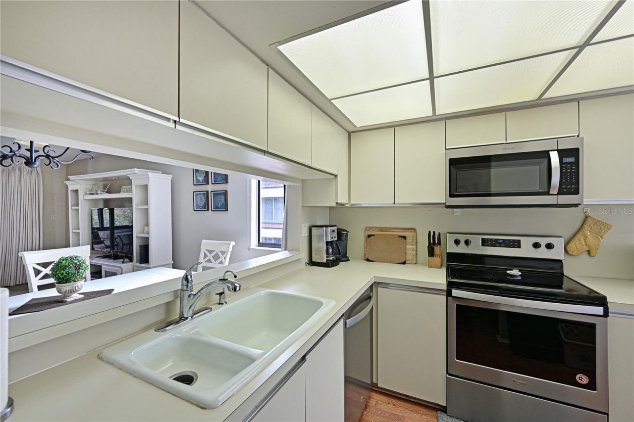 6287 Midnight Pass Road, Unit 201, Sarasota, FL 34242 Photo