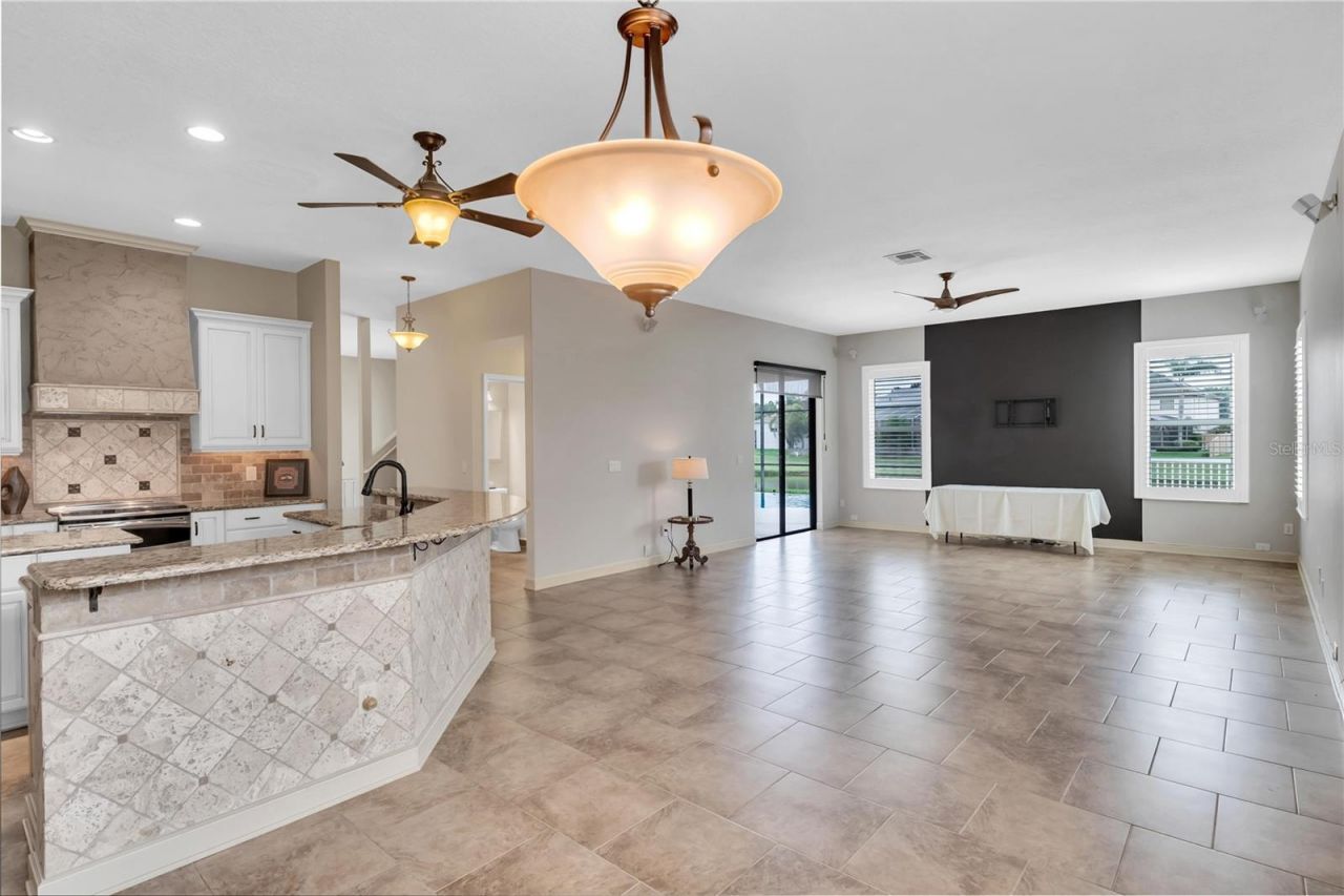 713 Cedarwood Court, Orlando, FL 32828 Photo