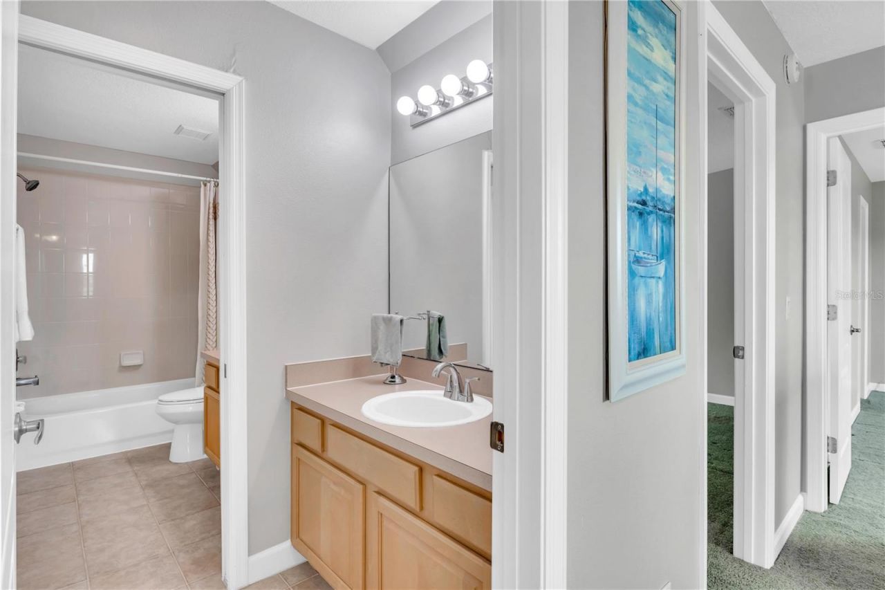 713 Cedarwood Court, Orlando, FL 32828 Photo