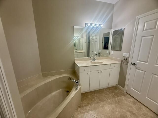4645 SE Bridgetown Court, Stuart, FL 34997 Photo