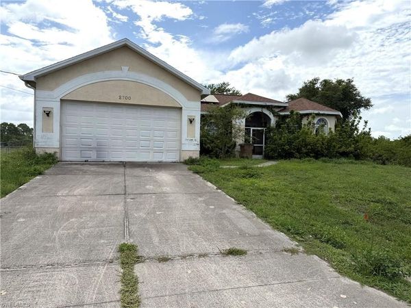 2700 Rita AVE N, LEHIGH ACRES, FL 33971
