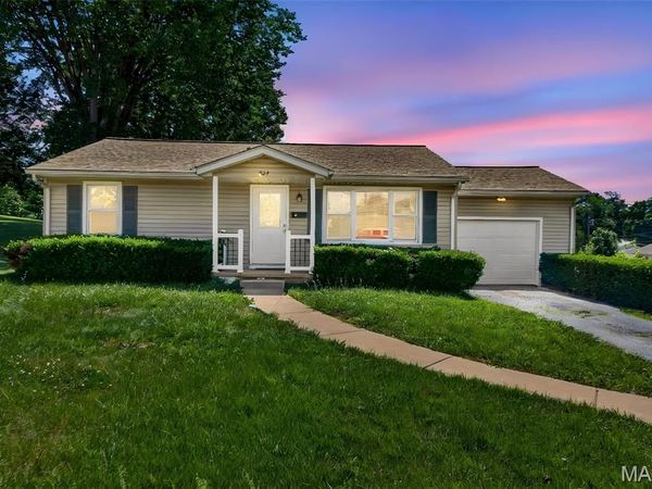 204 Sunshine Drive , Festus, MO 63028