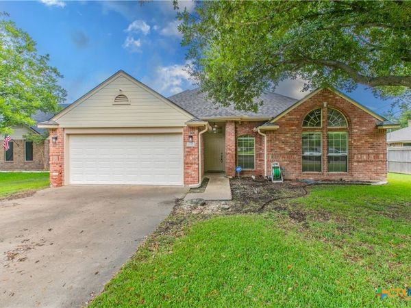 3012 Red Oak Drive, Belton, TX 76513