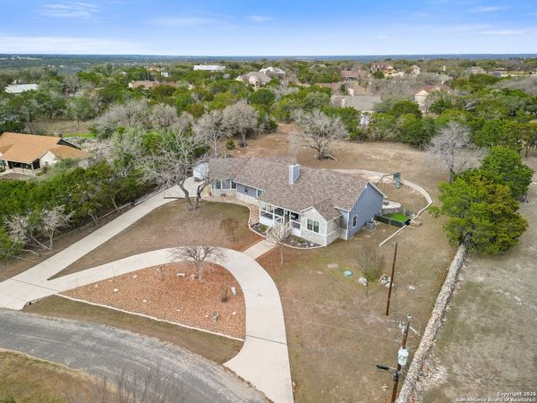 219 VICTORIA DR, Kerrville, TX 78028