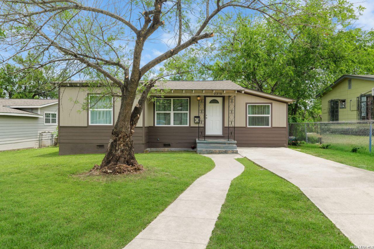2310 Burnet St, San Antonio, TX 78202 Main Photo