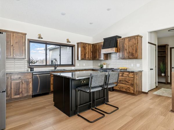 2870 219th Avenue NE, East Bethel, MN 55011