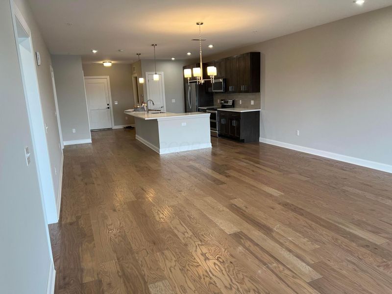 5285 Highpointe Lakes Drive, Unit 303, Columbus, OH 43081 Photo 29