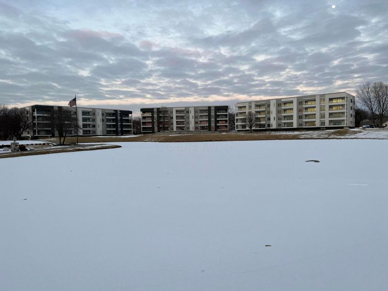 5285 Highpointe Lakes Drive, Unit 303, Columbus, OH 43081 Photo 48