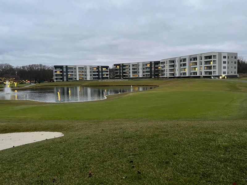 5285 Highpointe Lakes Drive, Unit 303, Columbus, OH 43081 Photo 52