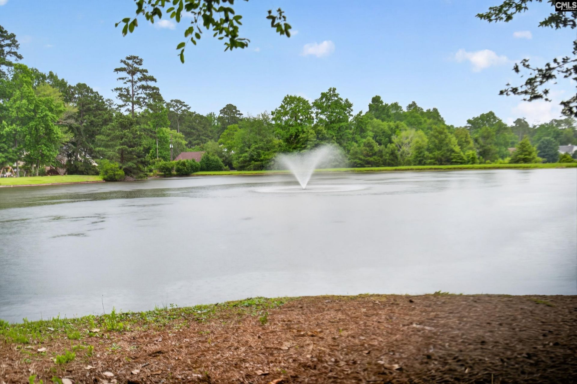 140 Twin Oaks Lane  Photo 29