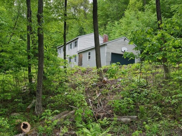 347 Ledgewood Lane, Hinesburg, VT 05445