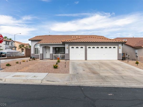 1019 Silver Retreat Court, Henderson, NV 89002
