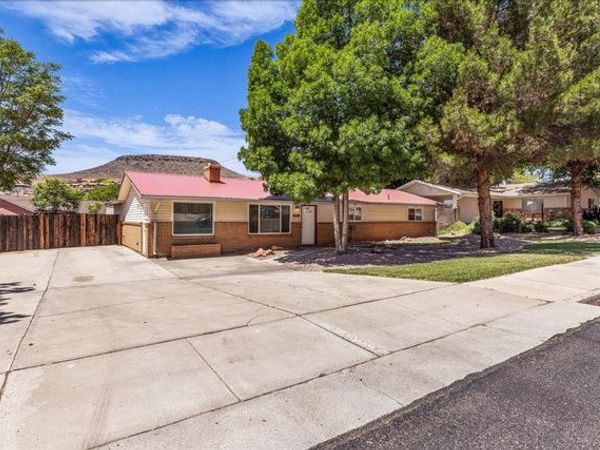 573 W DIAGONAL ST , St. George, UT 84770