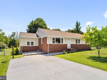 716 CULPEPER STREET, FREDERICKSBURG, VA 22405