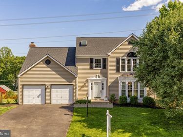 13581 CASTLEBRIDGE LANE, WOODBRIDGE, VA 22193
