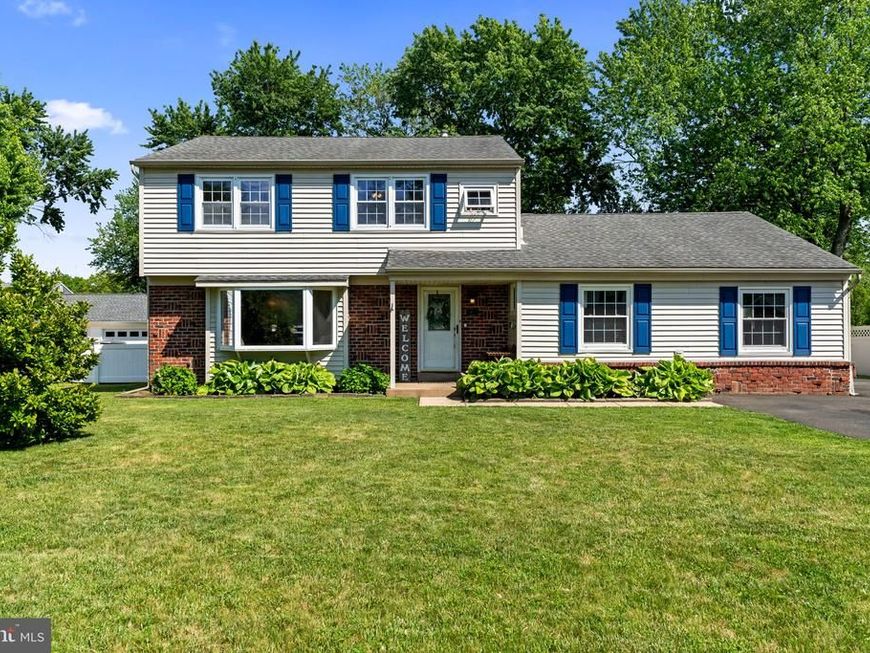 1011 Red Barn Road, Warminster, PA 18974 Main Photo