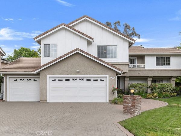 6008 N Pointe Place , Woodland Hills, CA 91367