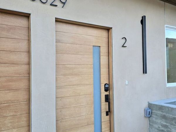 10829 Peach Grove Street , Unit 2, North Hollywood, CA 91601