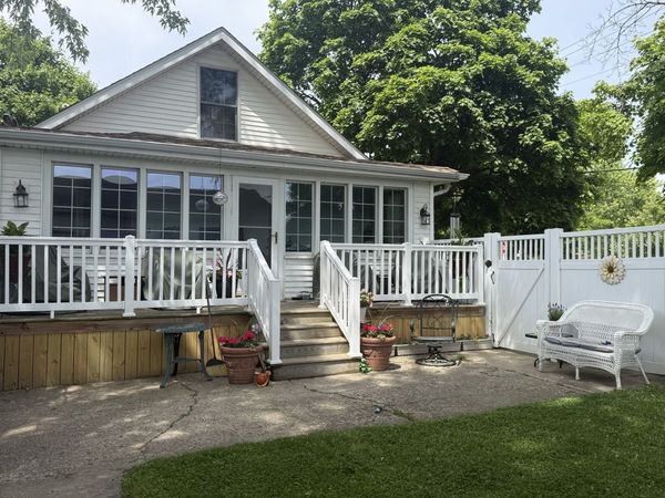 2701 Harrison Place , Waukegan, IL 60085