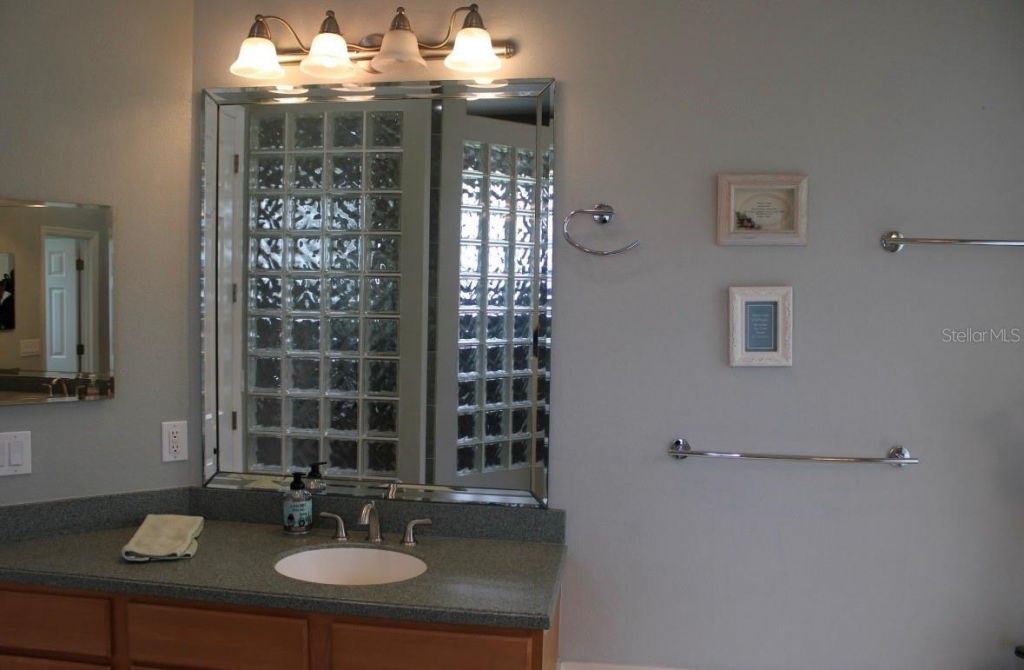 5621 Cypress Creek Drive, Grant, FL 32949 Photo