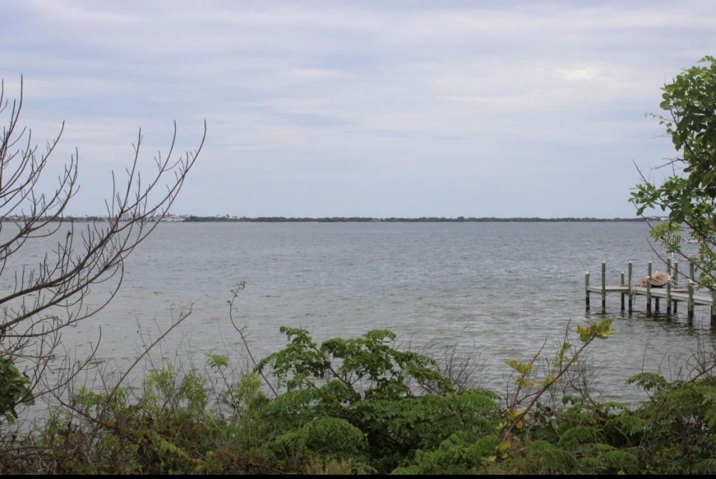 5621 Cypress Creek Drive, Grant, FL 32949 Photo