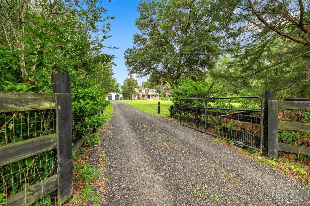 3350 NE 70th Street , Ocala, FL 34479 Photo