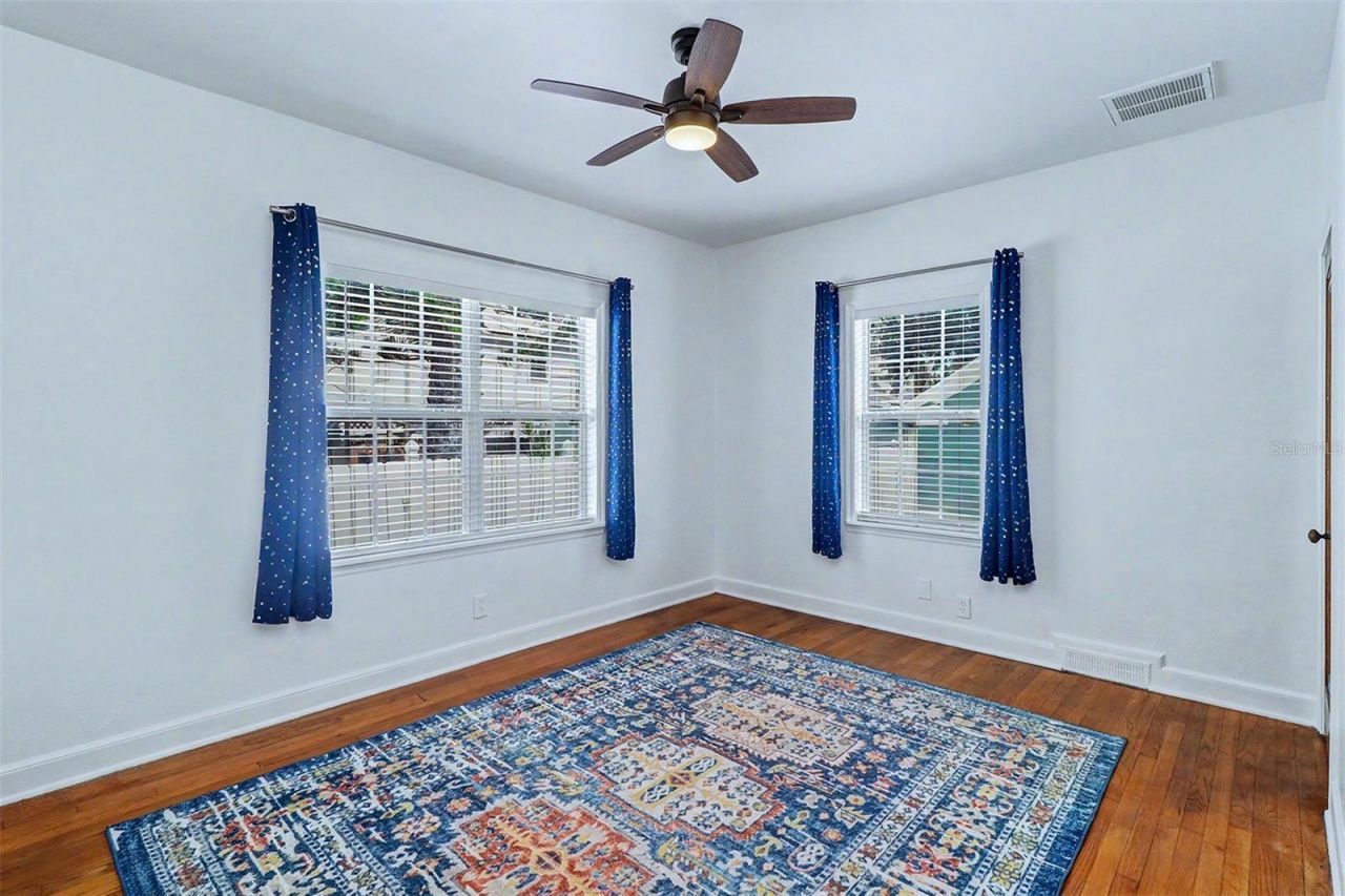1127 22nd Avenue N, Saint Petersburg, FL 33704 Photo